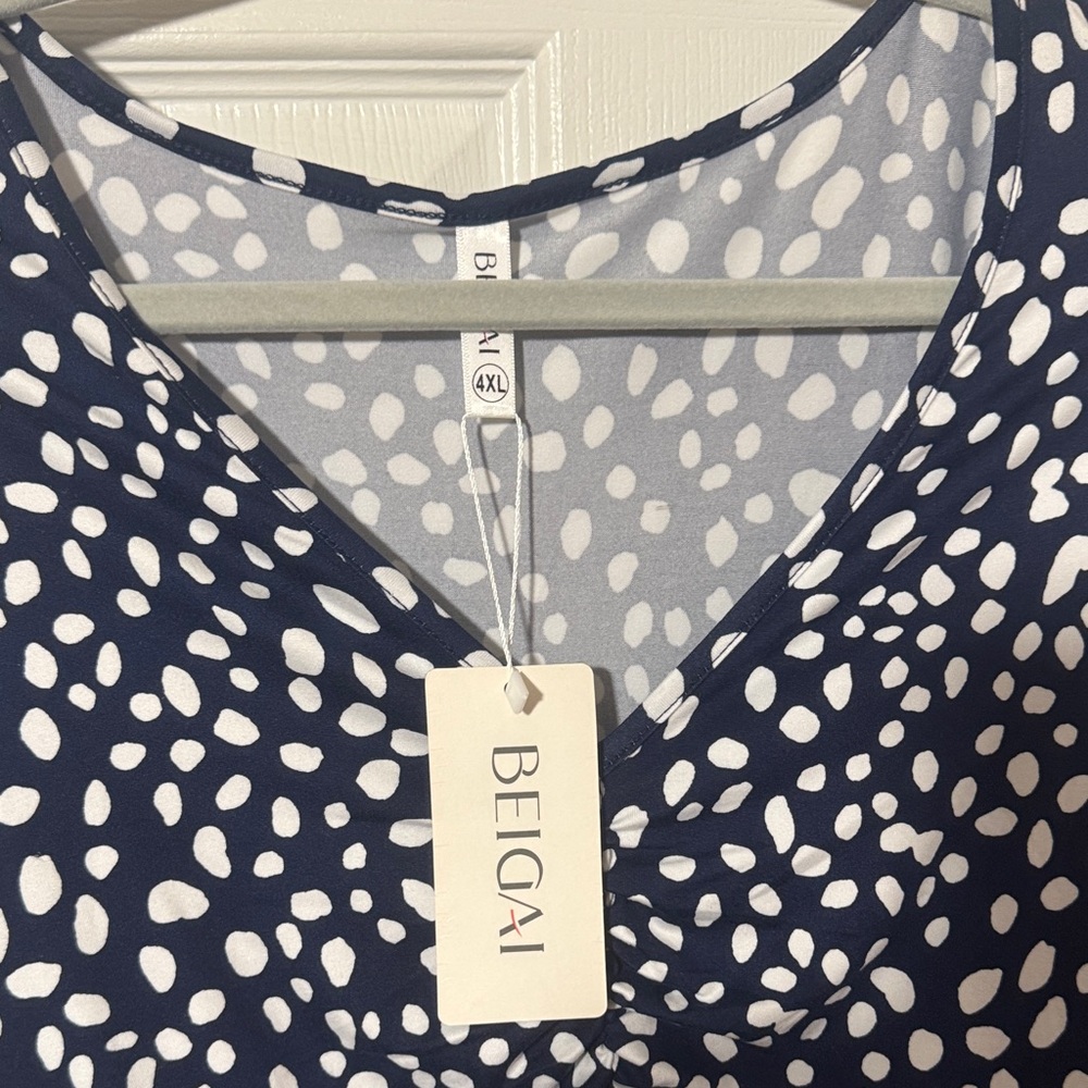 Beigai Navy and White Polka Dot Blouse